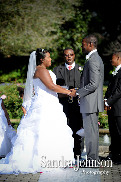 Best 310 Lakeside wedding photographer - Sandra Johnson (SJFoto.com)